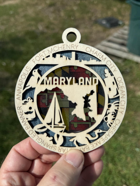 Maryland Hanging Ornament - Maryland Flag Background